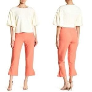 Romeo & Juliet Couture Coral Cropped Pants - Sz M